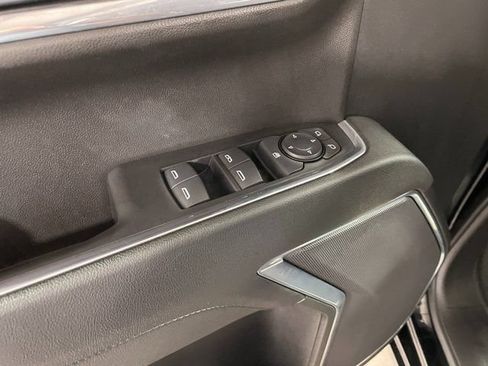 Used 2023 Chevrolet Silverado 1500 LT AWD/4WD image 19