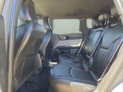 Used 2024 Jeep Compass Limited AWD/4WD image 15