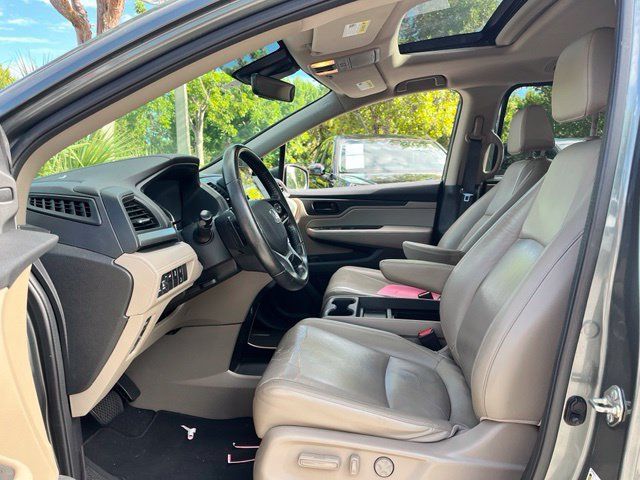 Used 2018 Honda Odyssey EX-L image 5