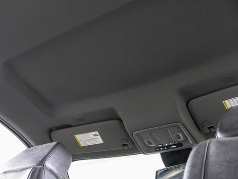 Used 2024 GMC Sierra 3500 Pro image 25