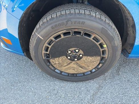 New 2026 Ford Maverick Lobo image 10