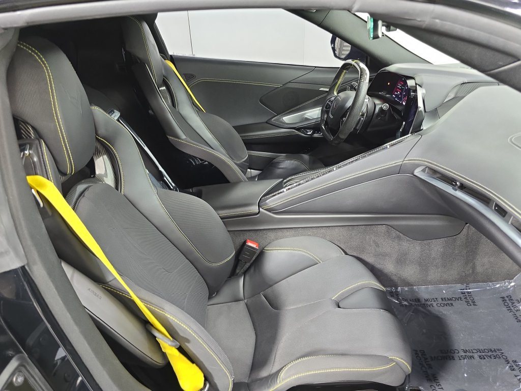 Used 2023 Chevrolet Corvette Stingray Coupe w/ Z51 Performance Package RWD image 27