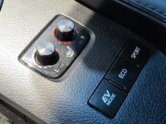 Used 2015 Toyota Avalon XLE Premium w/ Preferred Accessory Package FWD image 33