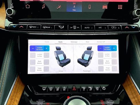 Used 2022 Jeep Grand Wagoneer Series III image 19