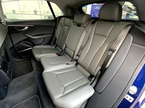 Used 2019 Audi Q8 Prestige image 21