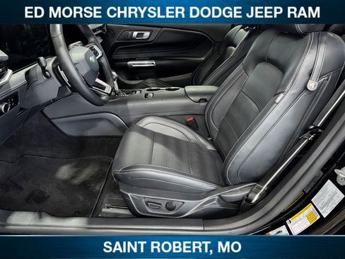 Used 2025 Ford Mustang GT Premium RWD image 25