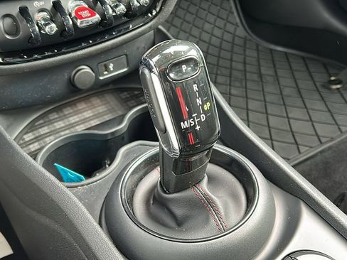 Used 2020 MINI Cooper Clubman S w/ Storage Package image 18