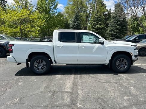 New 2026 Nissan Frontier SV w/ SV Convenience Package AWD/4WD image 6