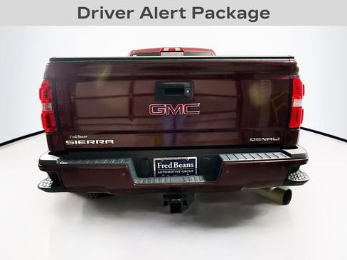 Used 2016 GMC Sierra 2500 Denali w/ Duramax Plus Package image 6