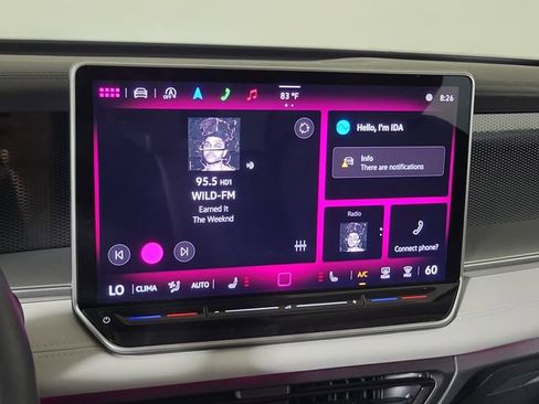 Used 2025 Volkswagen Tiguan SE FWD image 28