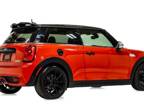 Used 2019 MINI Cooper S image 3