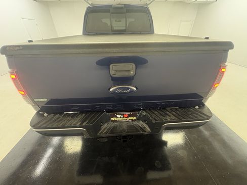 Used 2010 Ford F250 Lariat image 6