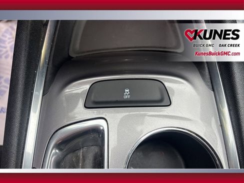 Used 2023 Chevrolet Malibu LT image 25