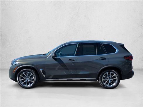 Used 2026 BMW X5 xDrive40i AWD/4WD image 5