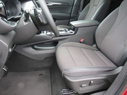 Used 2023 Buick Envision Preferred image 16