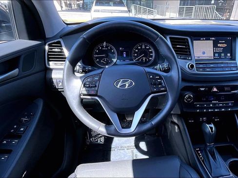 Used 2018 Hyundai Tucson Limited w/ Cargo Package FWD image 7