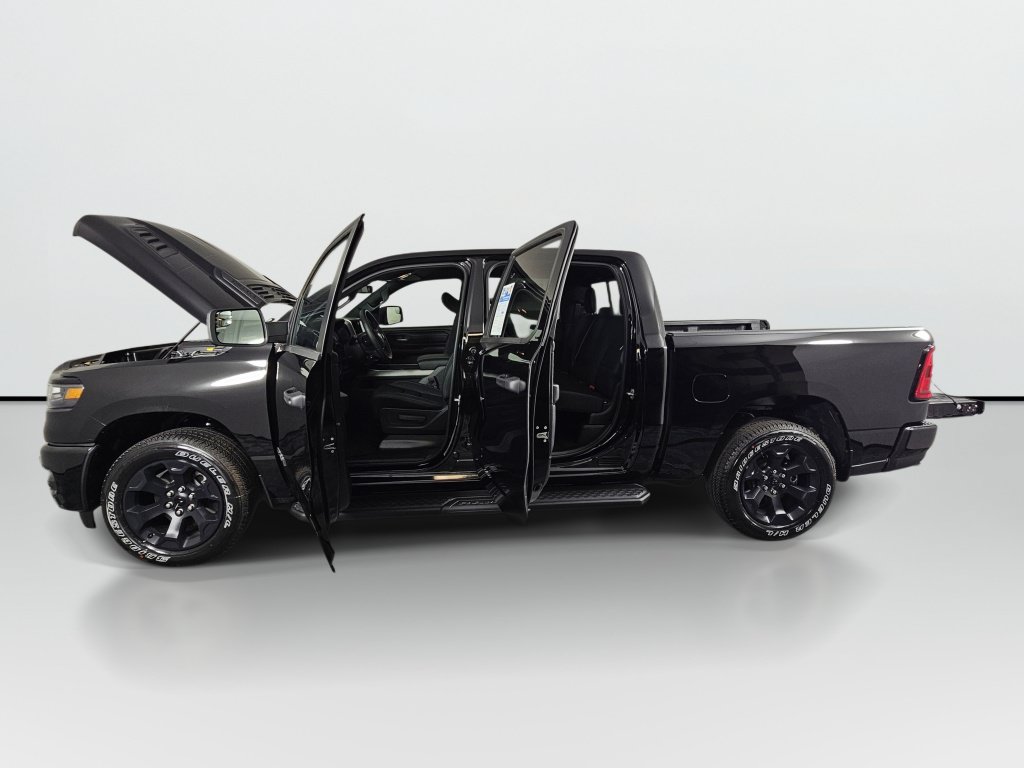 New 2026 RAM 1500 Express AWD/4WD image 11