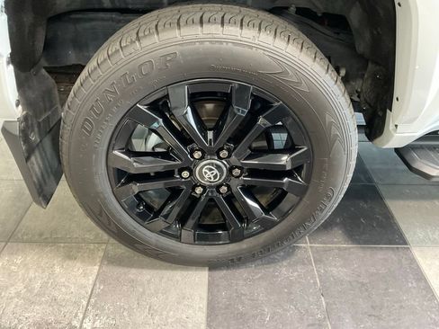 Certified 2026 Toyota 4Runner Platinum AWD/4WD image 7