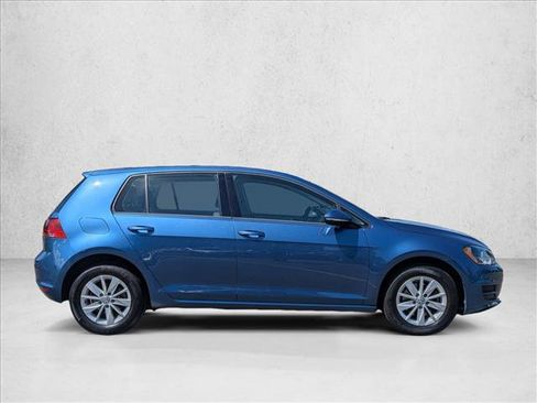 Used 2015 Volkswagen Golf S FWD image 4