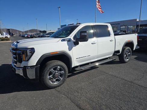 New 2026 GMC Sierra 2500 SLE w/ SLE Value Package; image 2
