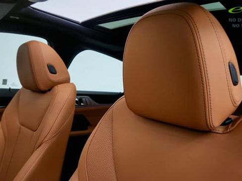 Used 2023 BMW i4 eDrive35 w/ Premium Package RWD image 49