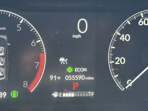 Used 2024 Honda Pilot EX-L image 2