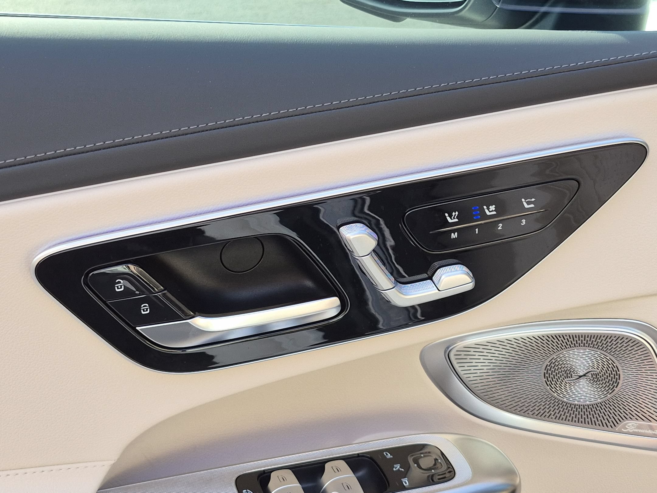 New 2027 Mercedes-Benz CLE 450 4MATIC Cabriolet image 17