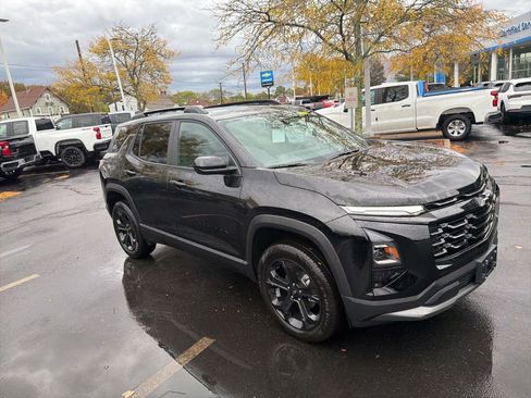 New 2026 Chevrolet Equinox LT w/ Convenience Package II image 1