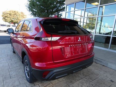 New 2026 Mitsubishi Eclipse Cross ES image 5
