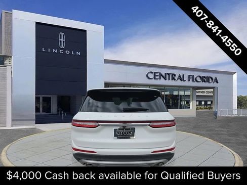 New 2026 Lincoln Corsair Premiere image 4