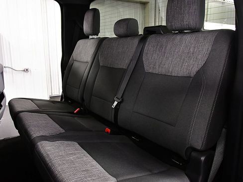 Used 2024 Ford F250 XLT w/ FX4 Off-Road Package image 30