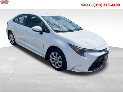 Certified 2026 Toyota Corolla LE FWD image 8