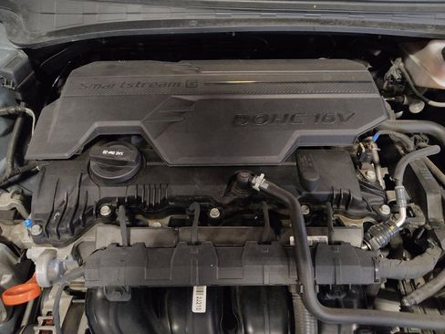 Used 2021 Hyundai Elantra SEL FWD image 30