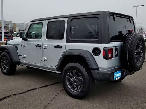 Used 2024 Jeep Wrangler Sport image 6