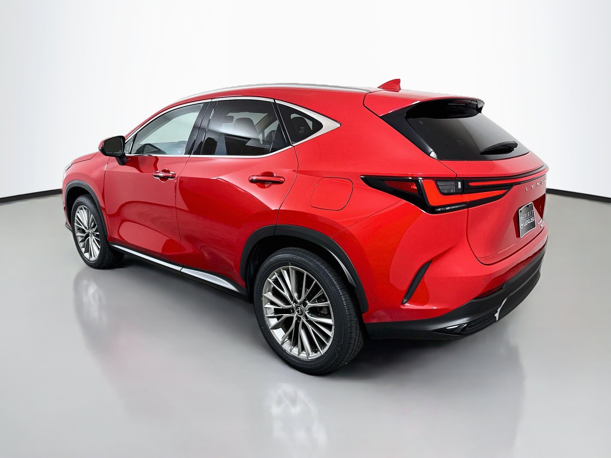Used 2025 Lexus NX 350h AWD w/ Cold Area Package image 5