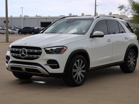 Used 2024 Mercedes-Benz GLE 350 4MATIC image 3