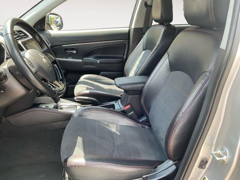 Used 2024 Mitsubishi Outlander Sport AWD image 9