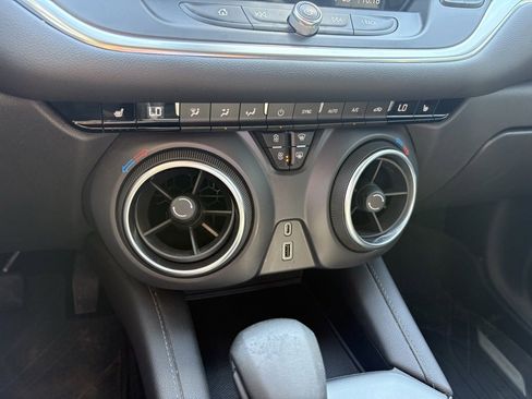 Used 2021 Chevrolet Blazer LT w/ Redline Edition image 23