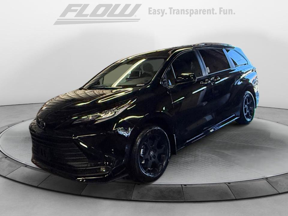 New 2026 Toyota Sienna XLE Woodland Edition AWD/4WD image 3