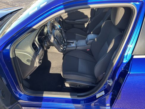 Used 2022 Dodge Charger R/T w/ Harman/Kardon Audio Group image 13