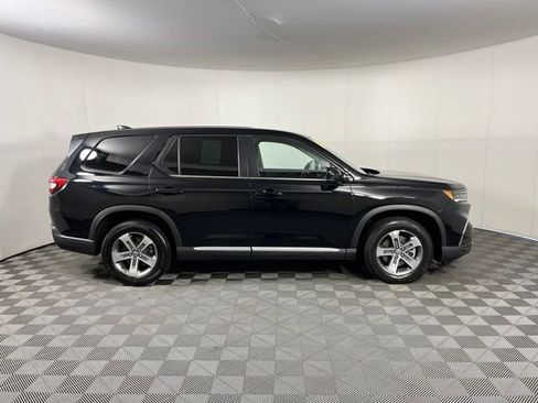 Used 2023 Honda Pilot EX-L image 8