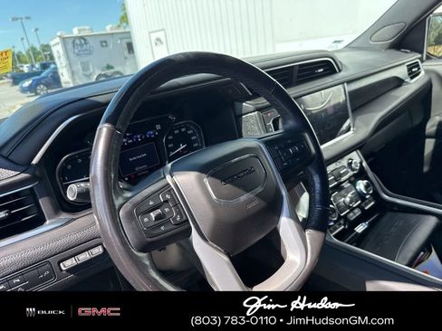 Used 2021 GMC Yukon Denali AWD/4WD image 3