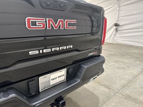 Used 2024 GMC Sierra 1500 AT4 w/ Technology Package AWD/4WD image 32