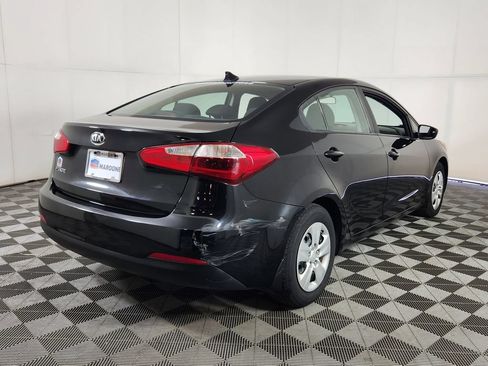 Used 2016 Kia Forte LX FWD image 7