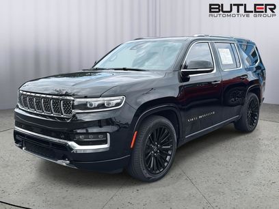 Used 2022 Jeep Grand Wagoneer Series III w/ Rear Seat Video Group 1