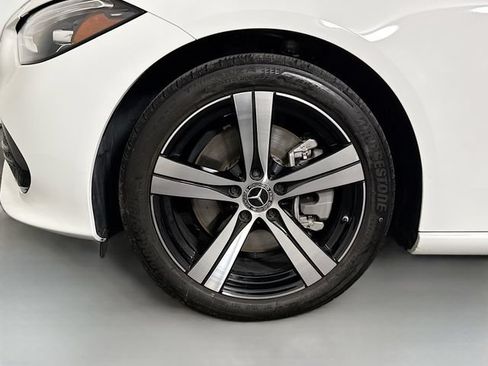 Used 2023 Mercedes-Benz C 300 Sedan image 30