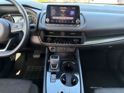 Used 2024 Nissan Rogue SV AWD/4WD image 21