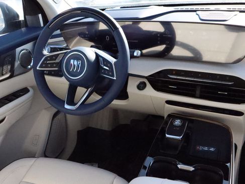 New 2026 Buick Enclave Avenir w/ Super Cruise Package image 10