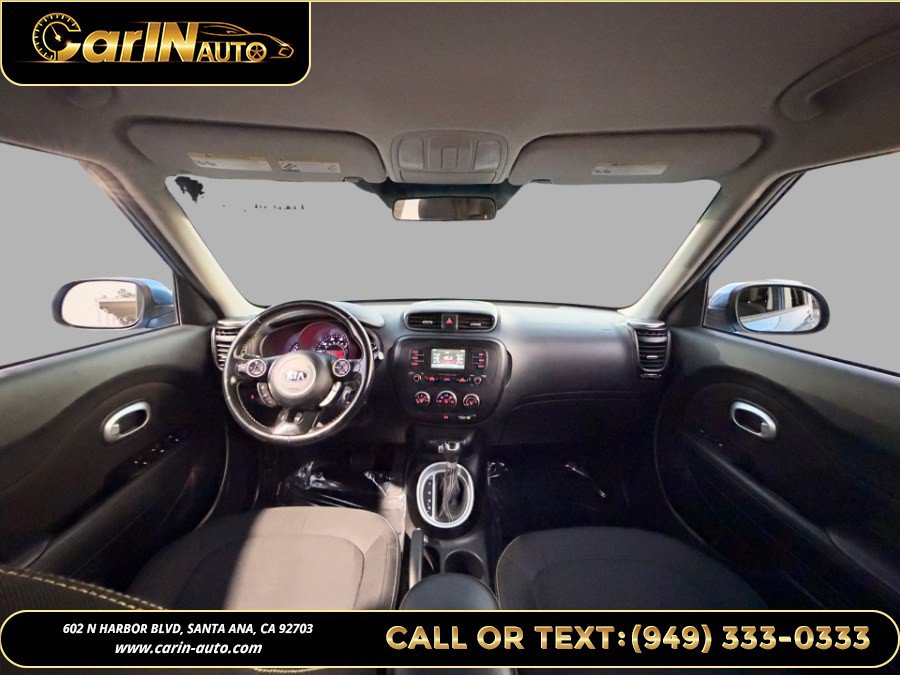 Used 2016 Kia Soul + w/ Designer's Package FWD image 17