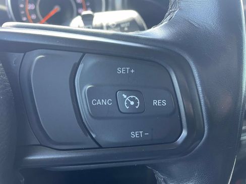 Used 2022 Jeep Wrangler Unlimited Sport AWD/4WD image 25